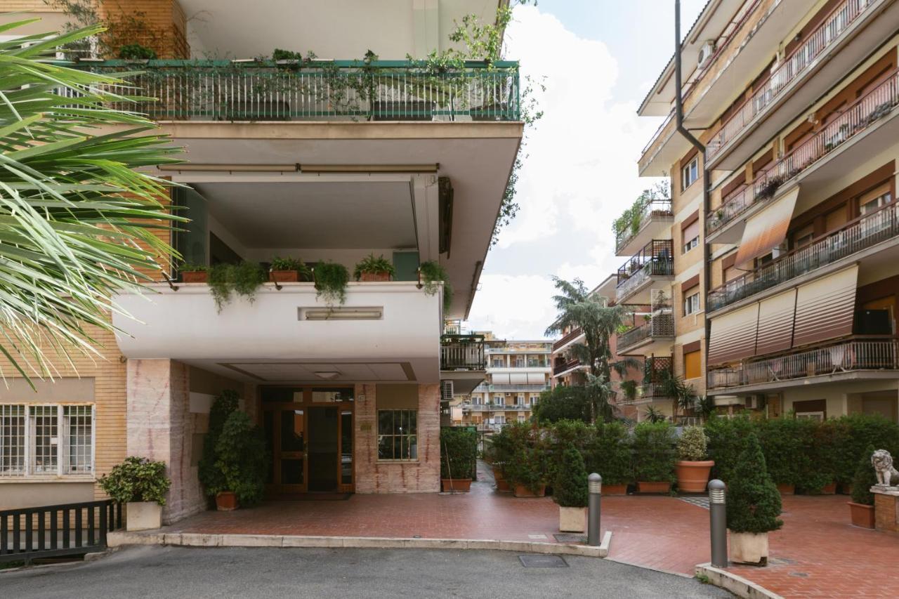 Stupendo Appartamento In Quartiere Residenziale Ρώμη Εξωτερικό φωτογραφία